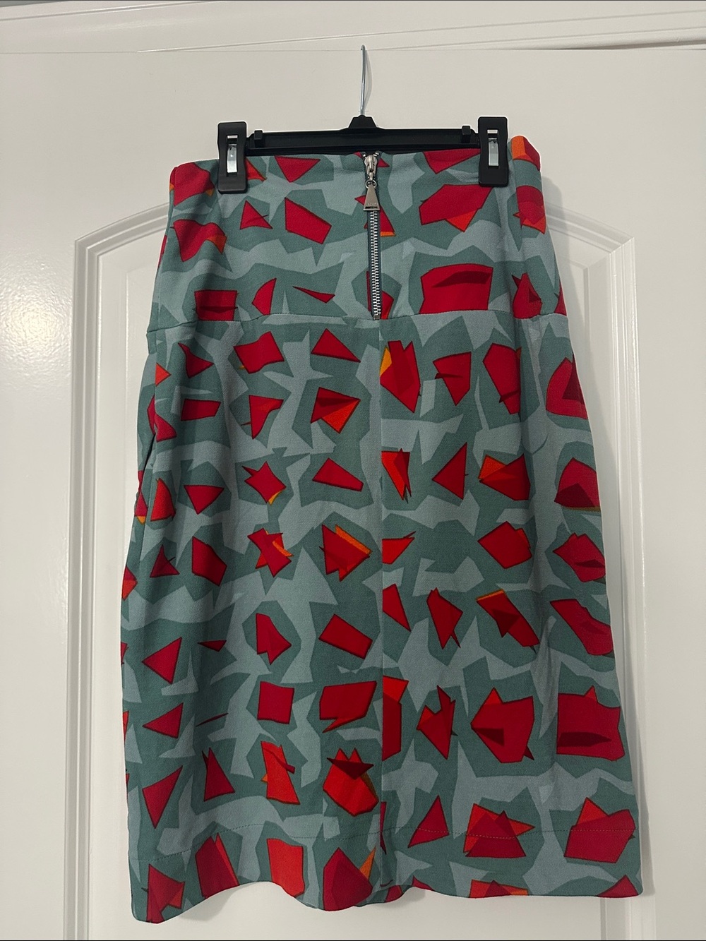 Brazilian brand Sacada Anthropologie knee length skirt size M